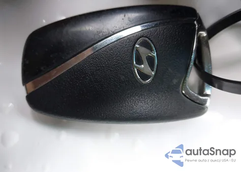 2013 Hyundai Santa Fe Limited z USA, uszkodzony, nr VIN KM8SR4HF7DU000828